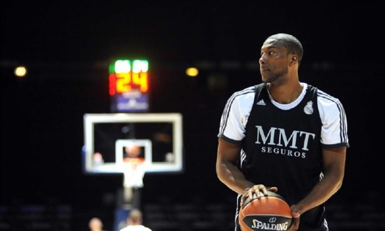 ΑΕΚ: Έρχεται στην Αθήνα ο Μάρκους Σλότερ