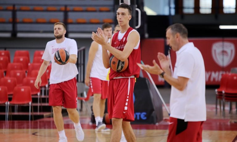 Ολυμπιακός: Η παρακάμερα από την «πρώτη» στο ΣΕΦ (vid)