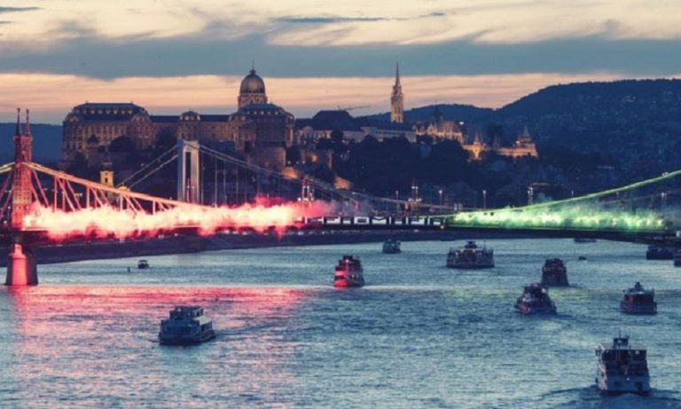 Χόνβεντ: Πανό «UEFA-MAFIA» σε γέφυρα της Βουδαπέστης
