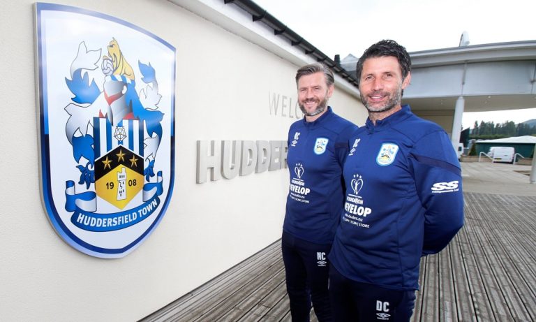 Χάντερσφιλντ: Τα δύο αδέρφια που προσπαθούν τη σώσουν