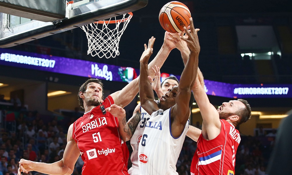 Top-5: Στην κορυφή η «no look» πάσα του Μαριάνοβιτς ! (vid)