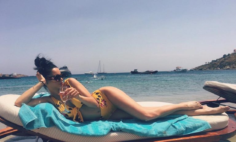 Mykonos Live TV 3/9: Η Αλεξανδράκη κρατάει το καλοκαίρι!