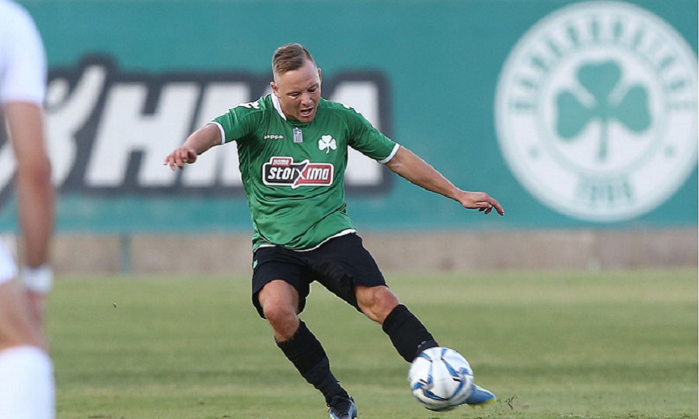 Ούφε Μπεκ: Ενσωματώθηκε στις προπονήσεις