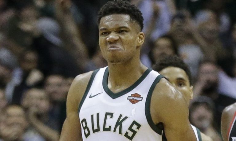 Νέα ύμνοι για τον Γιάννη από το Sports Illustrated: «Θα χαρακτηρίσει την επόμενη δεκαετία»