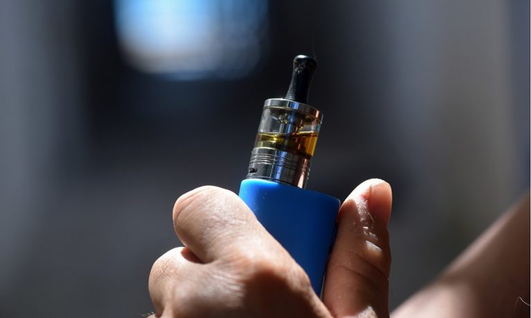 Ηλεκτρονικό τσιγάρο: Έβδομος θάνατος στις ΗΠΑ