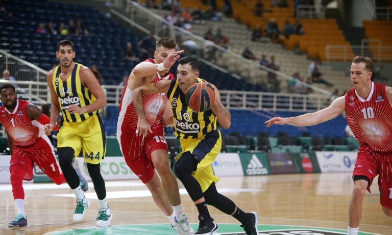 Φενερμπαχτσέ – Μιλάνο 75-79: Στον τελικό με κορυφαίο Σέρχι