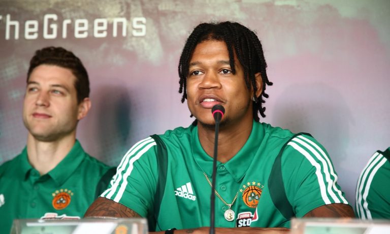 Μπράουν: «Καλύτερος στην Ευρώπη ο κόσμος μας»