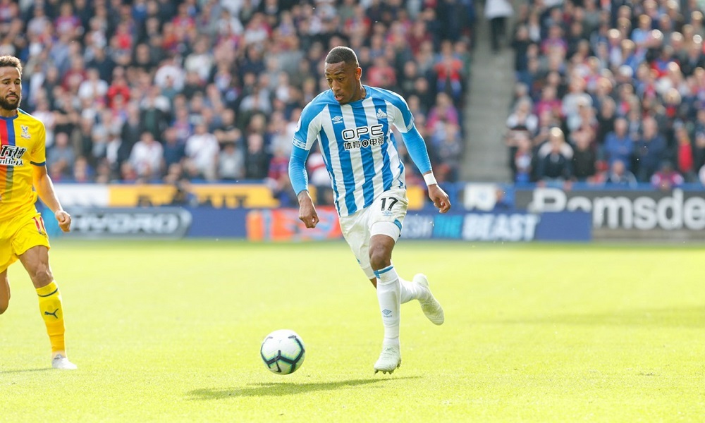 Ερυθρός Αστέρας: Ενισχύθηκε με τον Φαν Λα Πάρα (vid)