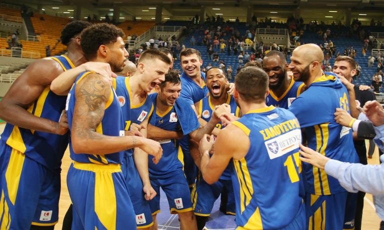 Περιστέρι: Οι αήττητοι με τα… 100 διαρκείας!