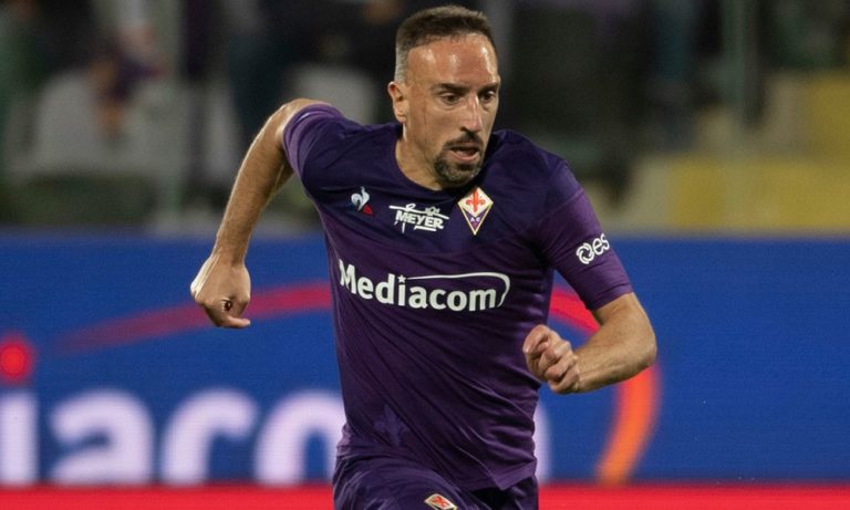 Ριμπερί: Τιμωρία τριών αγωνιστικών για το σπρώξιμο σε βοηθό διαιτητή