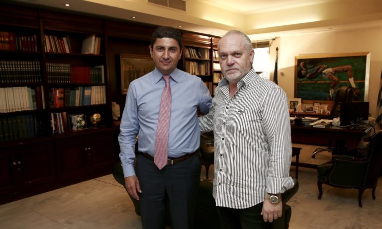 Αυγενάκης: Τα είπε με Κουντούρη για Ολυμπιακό