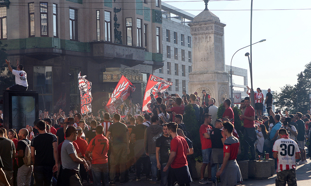Ερυθρός Αστέρας – Ολυμπιακός: «Δεν ενοχλούμε τα αδέρφια μας»