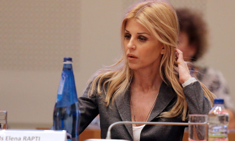 Έλενα Ράπτη: Βρήκε για τέταρτη φορά σπασμένο το αμάξι!