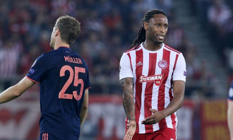 Σεμέδο: Η συζήτηση με τον μάνατζερ του στην Αθήνα (pic)