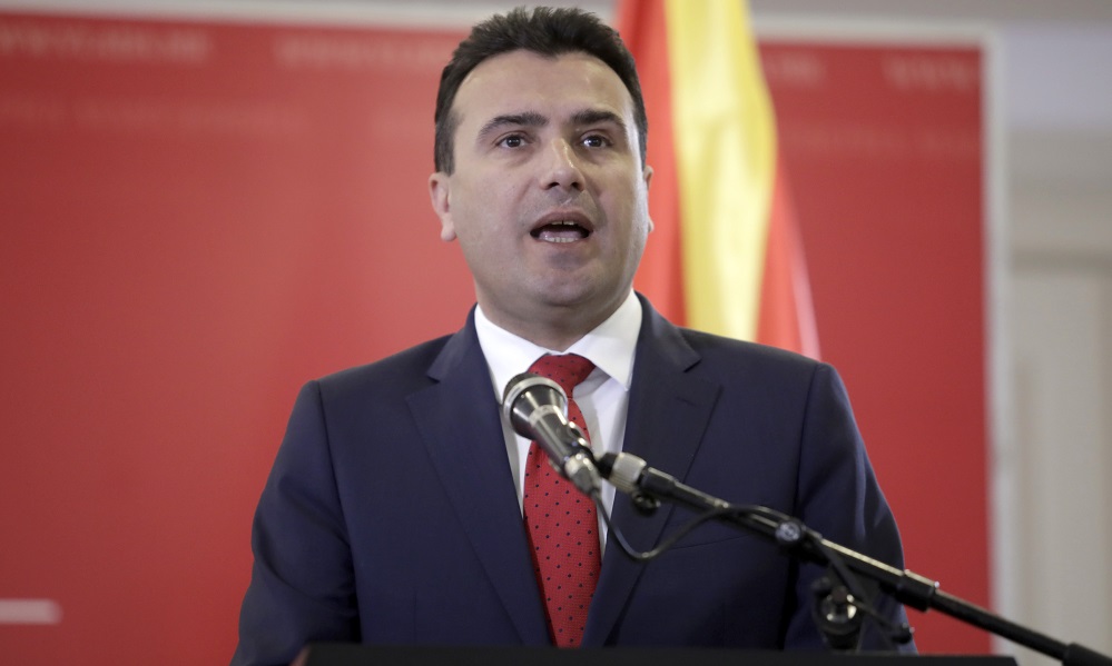 Πρόωρες εκλογές στα Σκόπια - Ζάεφ: ««Ιστορικό λάθος από την ΕΕ»»