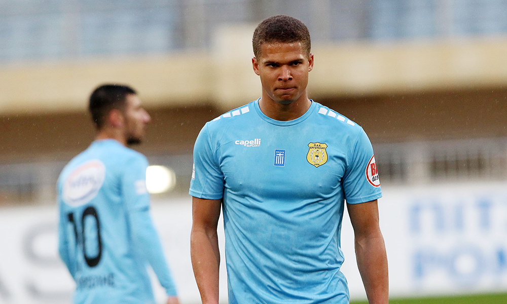 Έφορντ: Εντυπωσιάζει και αρέσει στη Super League