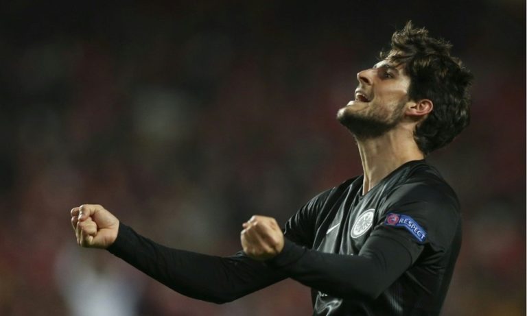 Bundesliga: Mε Πασιένσια η Άιντραχτ