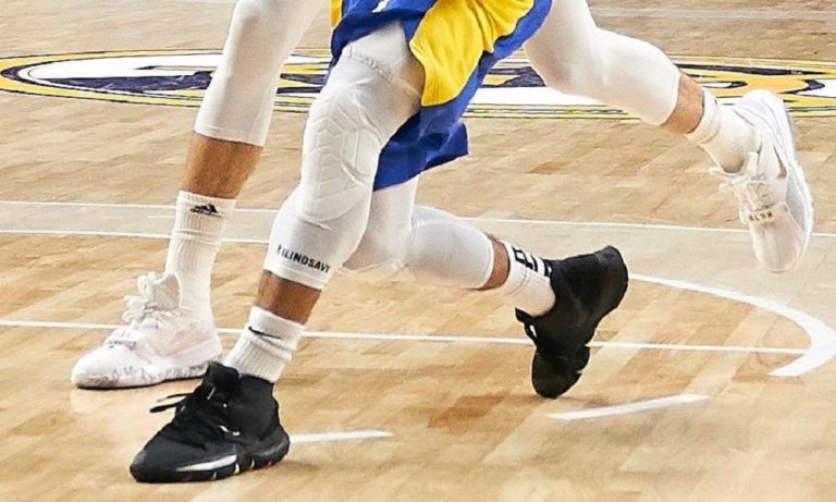 Euroleague: Αφαιρέθηκαν τα αυτοκόλλητα (pic)