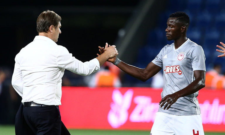 Ολυμπιακός – Μπάγερν: Οι σκέψεις για τριάδα στα χαφ