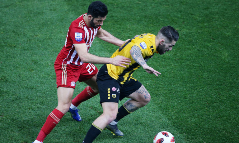 Ολυμπιακός-ΑΕΚ: Στην Ελλάδα η Φέγενορντ