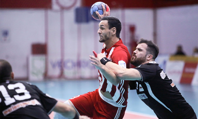 Handball Premier: Ξέφυγε στο τέλος ο Ολυμπιακός