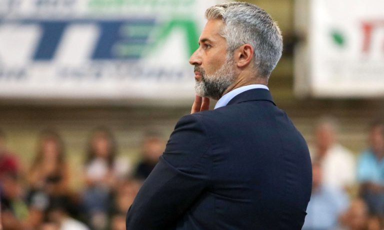 Ζιάγκος: «Να ελέγξουμε τον ρυθμό με τον Κολοσσό»