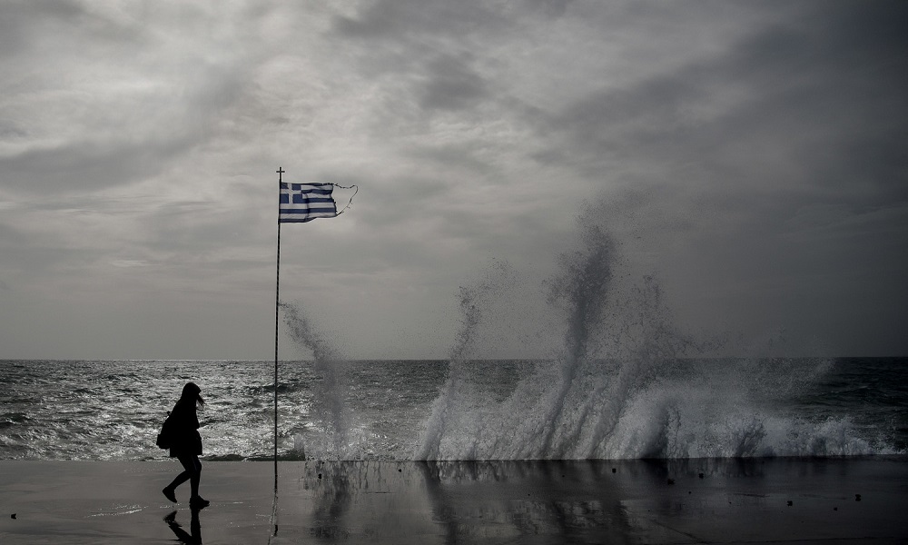 «Βικτώρια»: Καταιγίδα τώρα στην Αττική – Προειδοποιήσεις για ακραία φαινόμενα