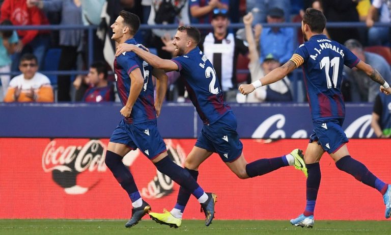 Τρολάρει την Μπαρτσελόνα η Λεβάντε! (pic)