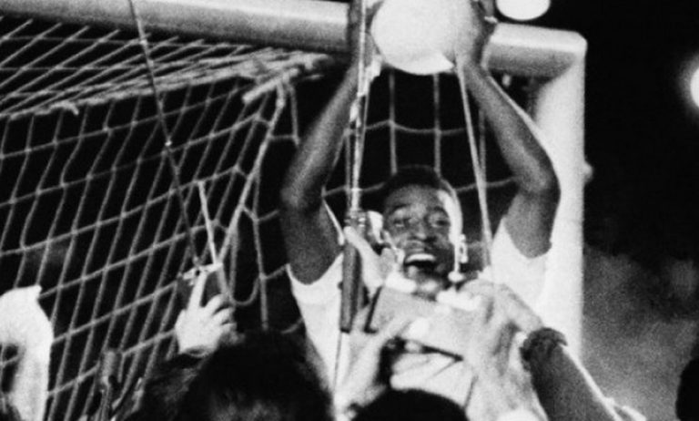 19/11/1969: Όταν ο Πελέ έφτασε τα 1000 γκολ (vid)