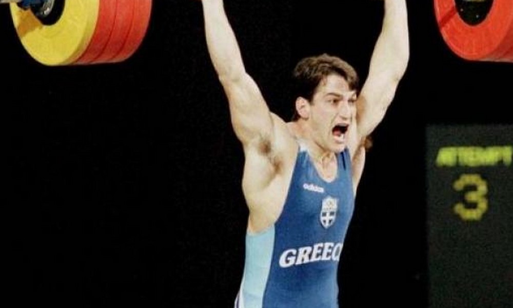 San Shmera 21 Noembrioy 3exwrizei O Pyrros Dhmas Sportime Gr
