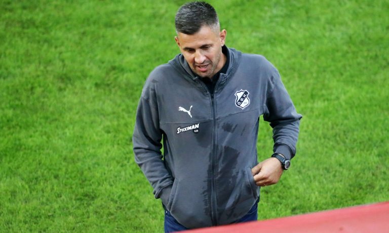 Σίμος: «Να διεκδικήσουμε τις πιθανότητες μας κόντρα στον ΠΑΟΚ» (vid)