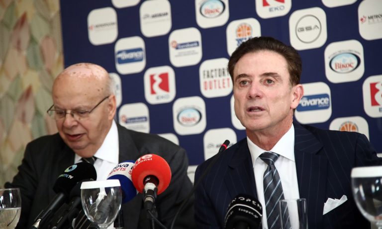 Ησυχία παιδιά μην ξυπνήσουμε την ΕΟΚ