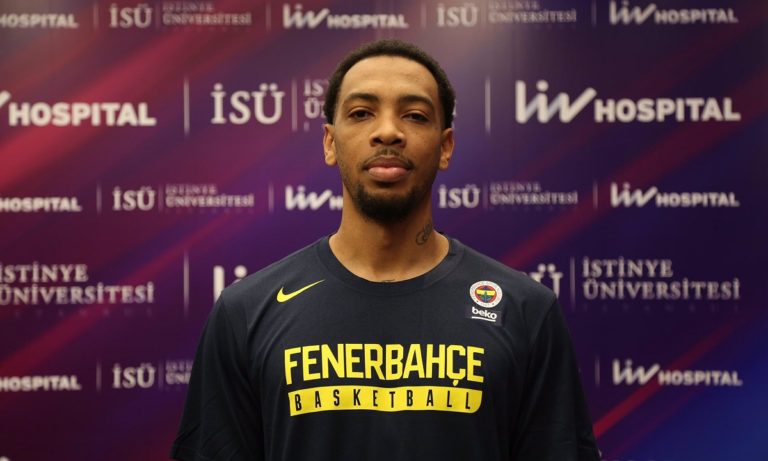 Φενέρμπαχτσε: Πέρασε τα ιατρικά ο Τόμας και ετοιμάζεται για Ολυμπιακό (pic)