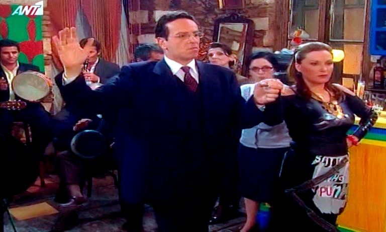 Το Καφέ της Χαράς: Αυτό είναι το καφενείο, που έγιναν τα γυρίσματα! (pic)