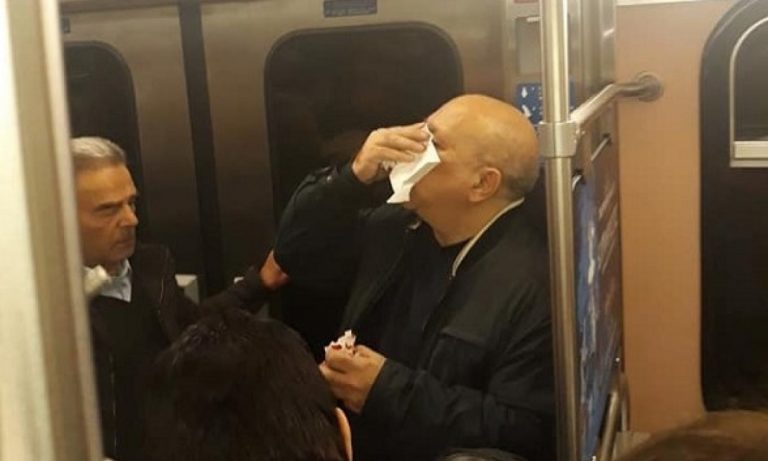 Μετρό Σύνταγμα: Μπουνιές και αίματα για να μπουν στο βαγόνι!