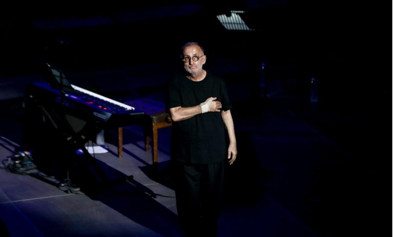 «Έφυγε» ο Θάνος Μικρούτσικος