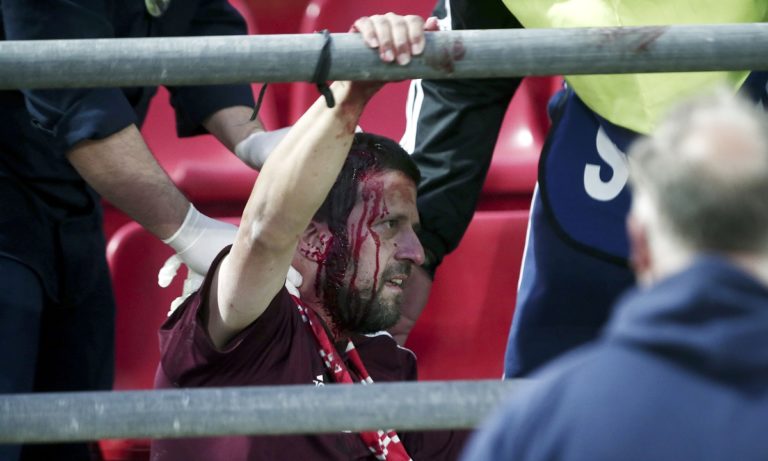 Ολυμπιακός: Η «καμπάνα» της UEFA για τα επεισόδια με την Μπάγερν