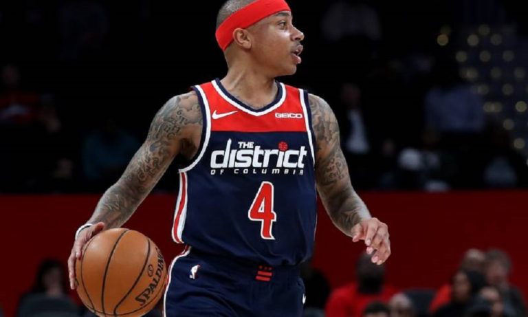 NBA: Δυο αγωνιστικές ο Τόμας, ένα έτος εκτός γηπέδου οι φίλαθλοι