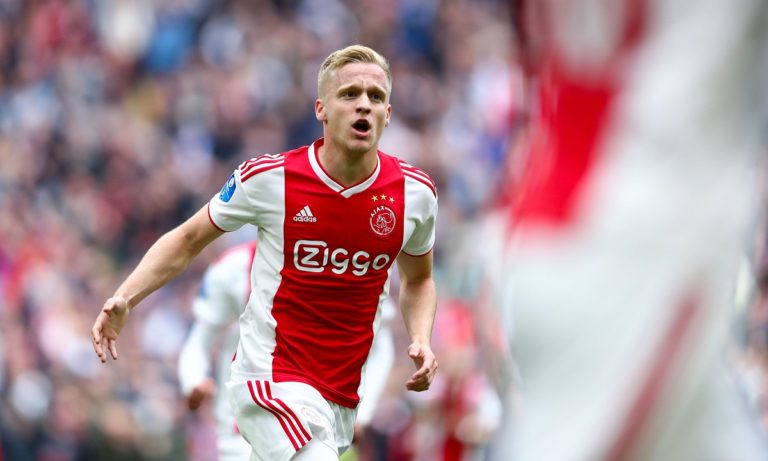 Ρεάλ Μαδρίτης: Επιστρέφει για τον Ντόνι φαν ντε Μπέικ