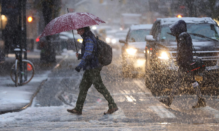 Ζηνοβία: Ήδη έδειξε τα… δόντια της, προβλήματα στα νησιά (vid)