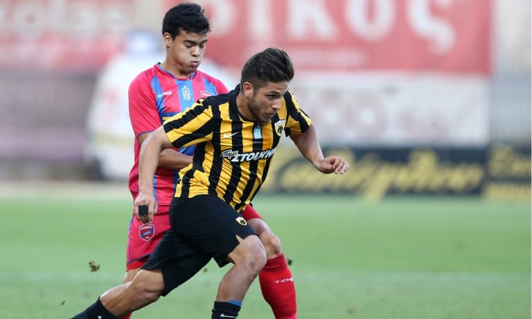 Λαμία: Μπαίνει στο αεροπλάνο ο Βιγιάλμπα (vid)