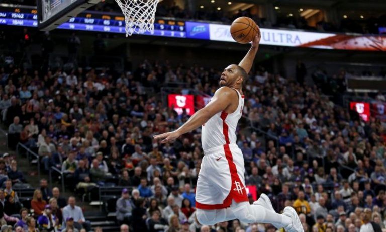 NBA: Ο Γκόρντον έπαιξε για… δύο και οι Ρόκετς νίκησαν μέσα στη Γιούτα (vids)