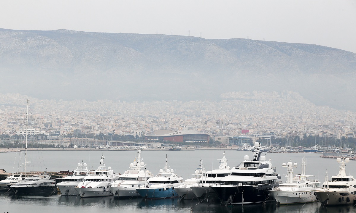 Kαιρός 24/1: Αίθριος με τοπικές βροχές