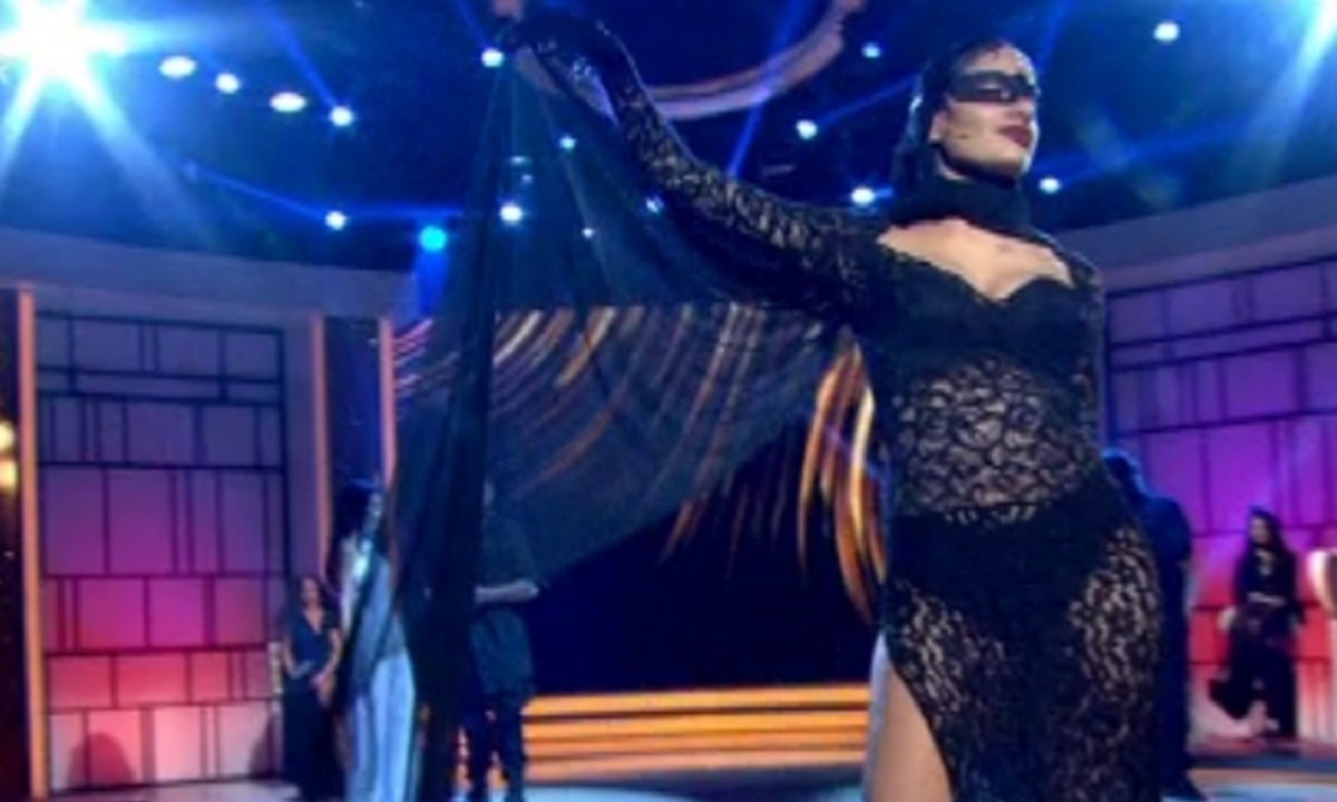 My Style Rocks: Φωτιά… με μαύρα εσώρουχα η Μαρία Καζαριάν (vid)