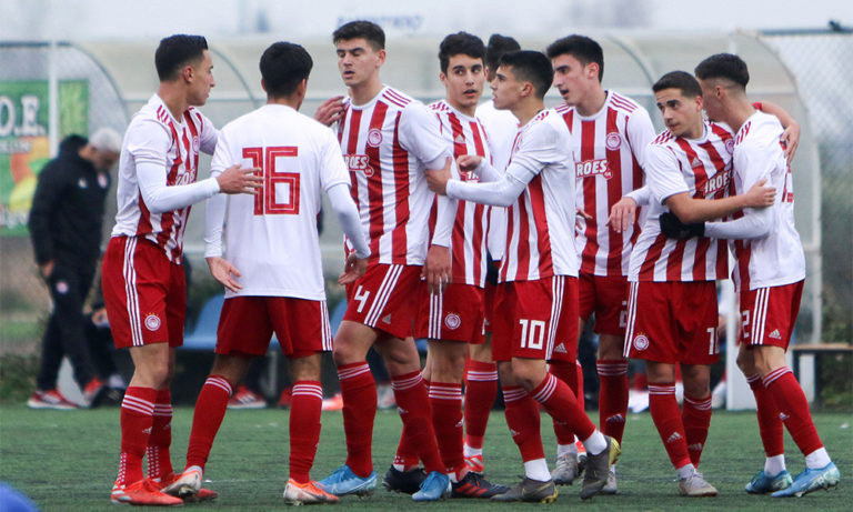 Ολυμπιακός Κ19: Ντεμπούτο για Καράκουτη