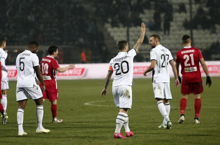 ΠΑΟΚ-Βόλος 1-0: Στην κορυφή σε οργισμένη Τούμπα κατά Μητσοτάκη!