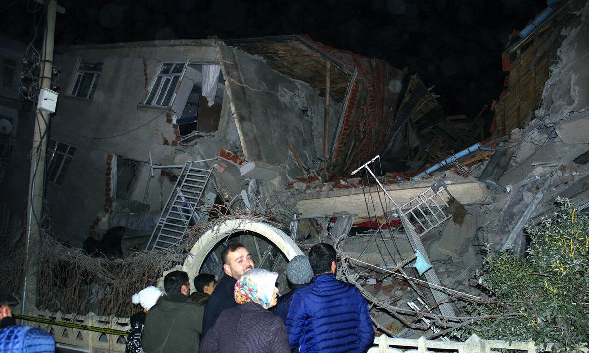 φονικός σεισμός στην Τουρκία