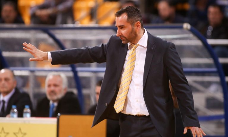 Καμπερίδης: «Είχαμε ευκαιρίες να διεκδικήσουμε τη νίκη»