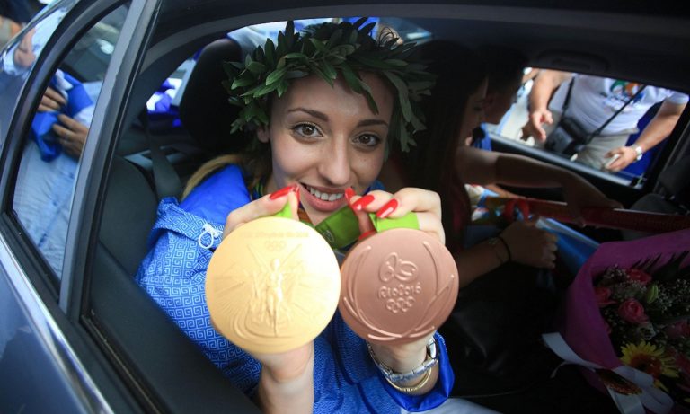 Άννα Κορακάκη: Πρώτη λαμπαδηδρόμος για το Τόκιο 2020