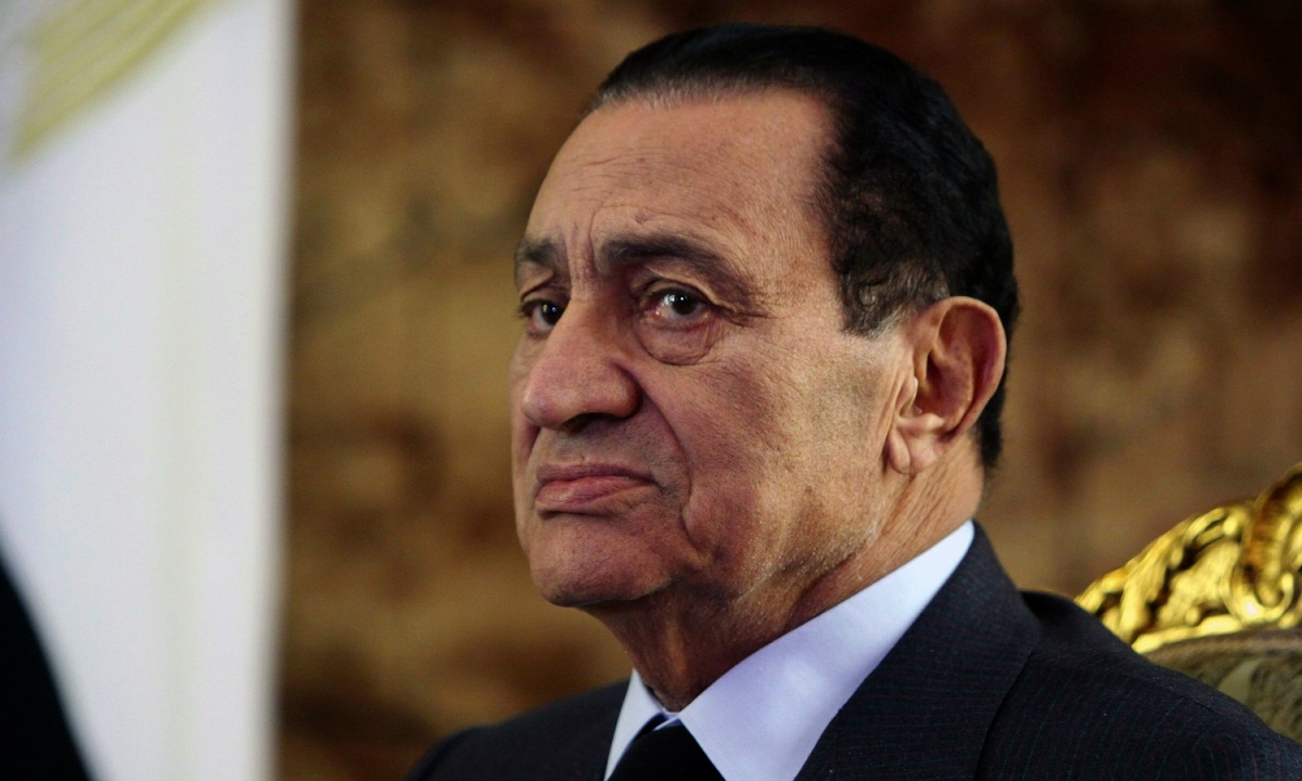 Χόσνι Μουμπάρακ: Πέθανε ο πρώην πρόεδρος της Αιγύπτου (vids)